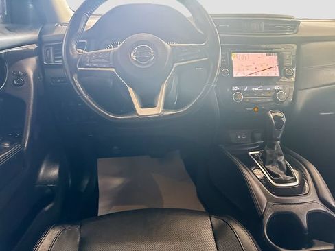 Used 2018 Nissan Rogue SL AWD/4WD image 21