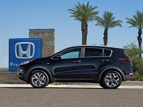 Used 2020 Kia Sportage EX image 7