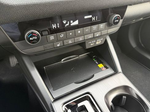 New 2026 Subaru Outback Premium w/ Premium/Limited Package 2 image 19