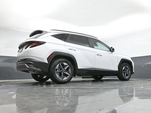 New 2026 Hyundai Tucson SEL FWD image 13