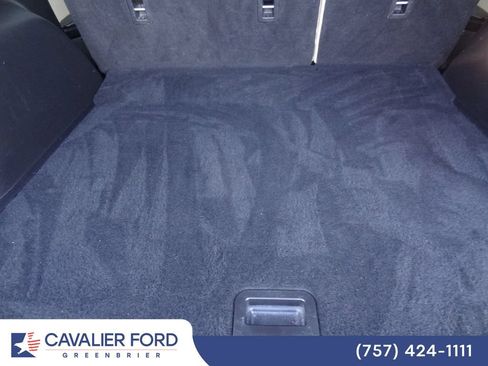 Certified 2023 Ford Edge SEL w/ Convenience Package AWD/4WD image 9