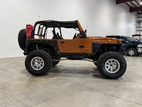 Used 1997 Jeep Wrangler SE image 6