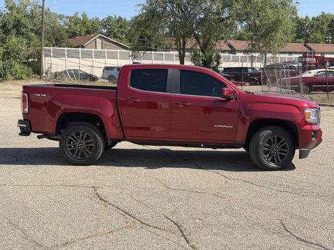 Used 2019 GMC Canyon SLE w/ Driver Alert Package AWD/4WD image 4