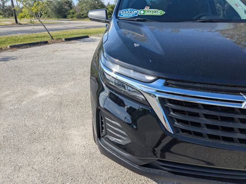 Used 2024 Chevrolet Equinox LS w/ Driver Confidence II Package FWD image 10