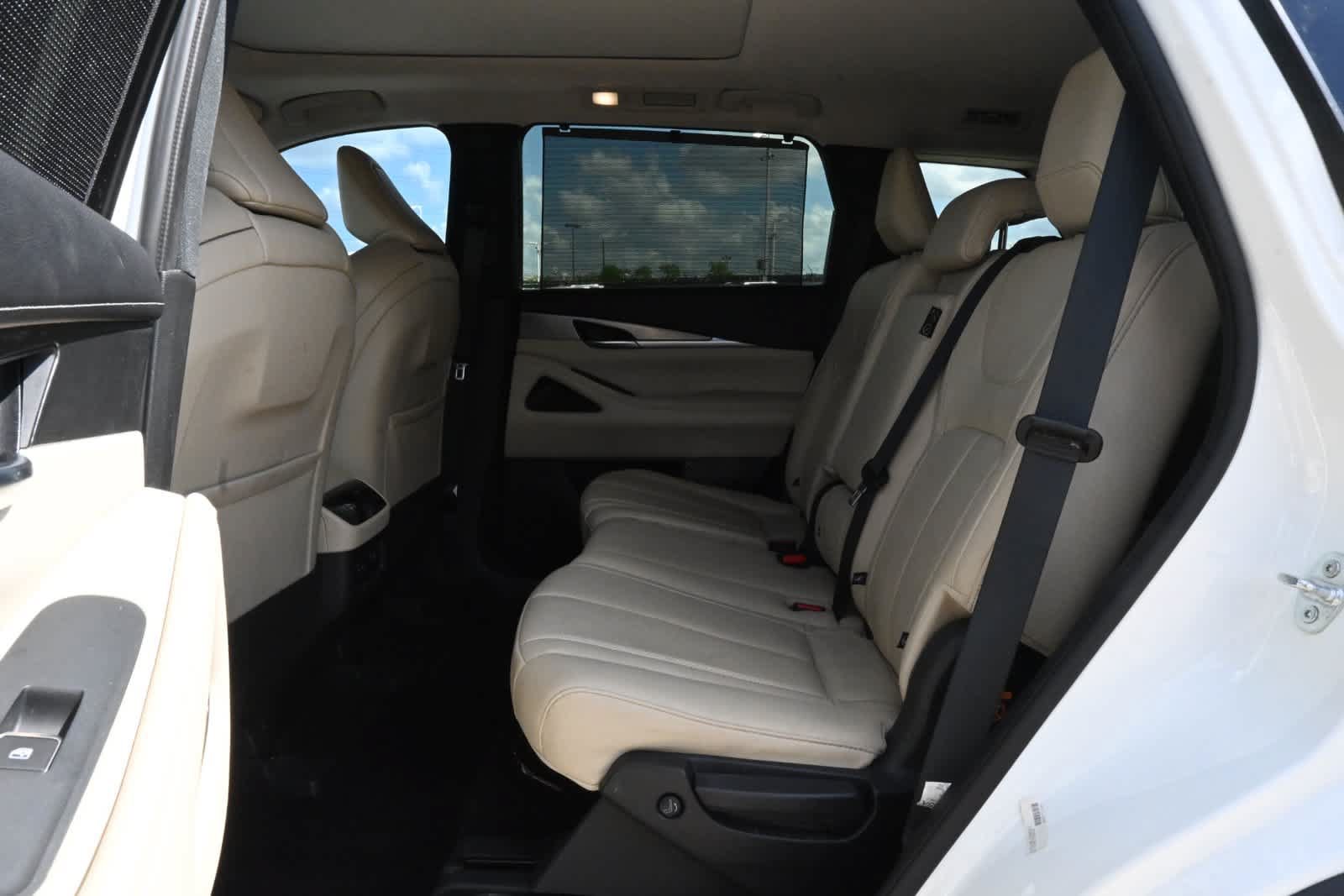 Certified 2024 INFINITI QX60 Luxe FWD image 19