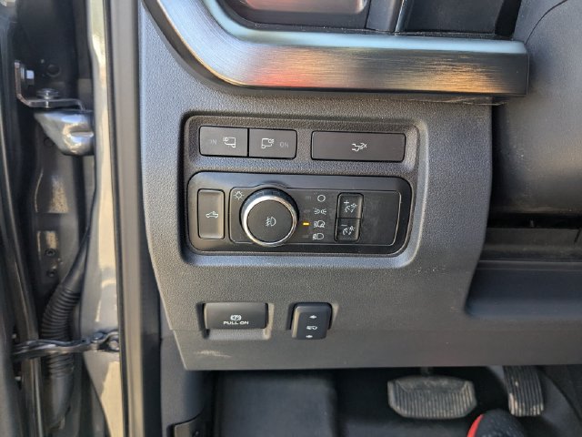 Certified 2024 Ford F250 Lariat w/ Lariat Ultimate Package AWD/4WD image 12