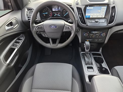 Used 2019 Ford Escape SE image 11