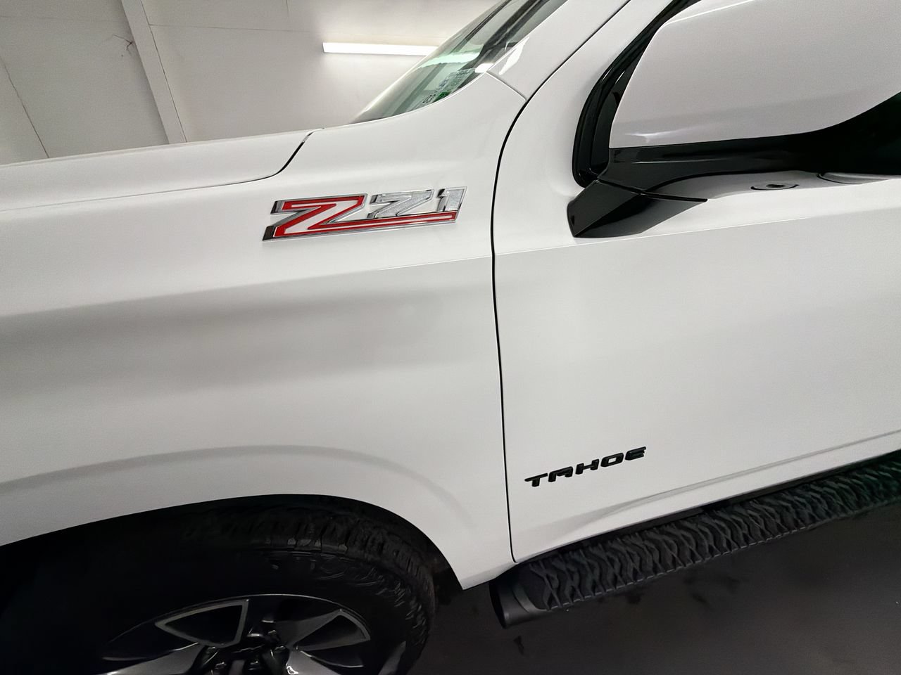 Used 2024 Chevrolet Tahoe Z71 w/ Luxury Package AWD/4WD image 32