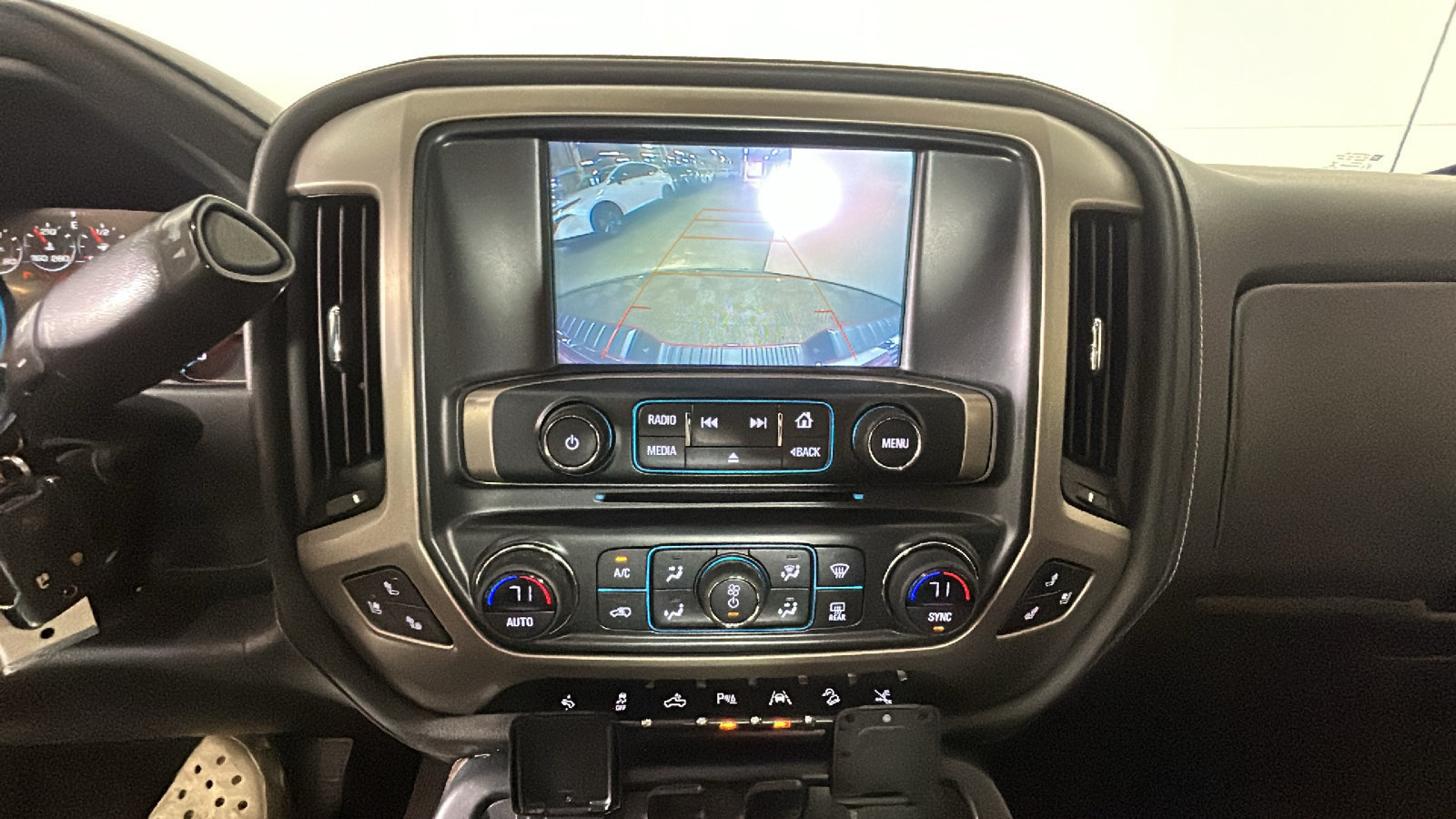 Used 2018 GMC Sierra 1500 Denali w/ Denali Ultimate Package AWD/4WD image 28