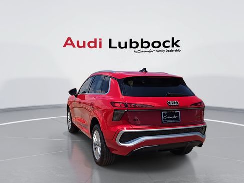 New 2026 Audi Q3 quattro 2.0T AWD/4WD image 7