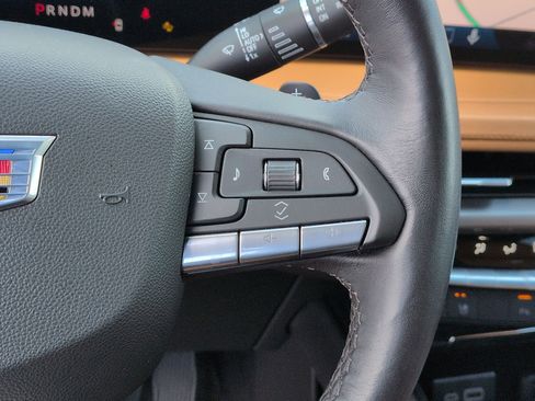 Used 2025 Cadillac XT4 Premium Luxury w/ Technology Package image 19