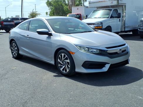 Used 2016 Honda Civic LX-P image 7