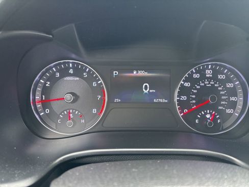 Used 2023 Kia Forte LXS image 10