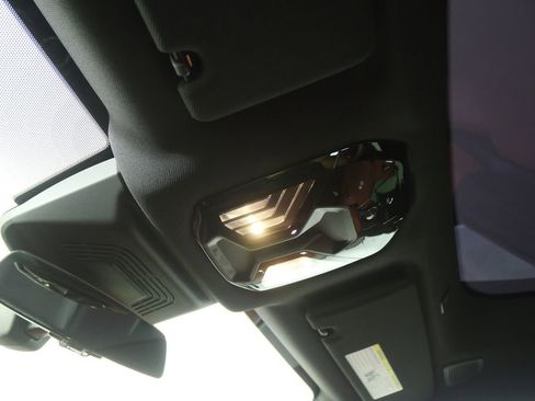 Used 2026 BMW iX xDrive60 w/ M Sport Package image 23