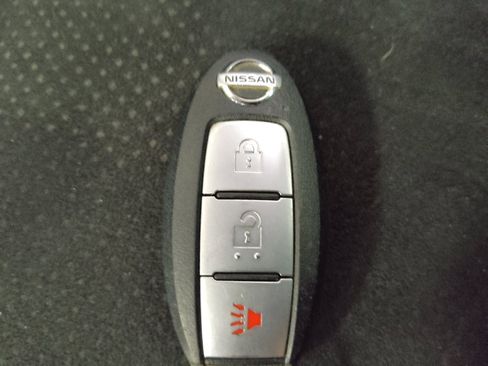 Used 2020 Nissan Murano S w/ Technology Package FWD image 32