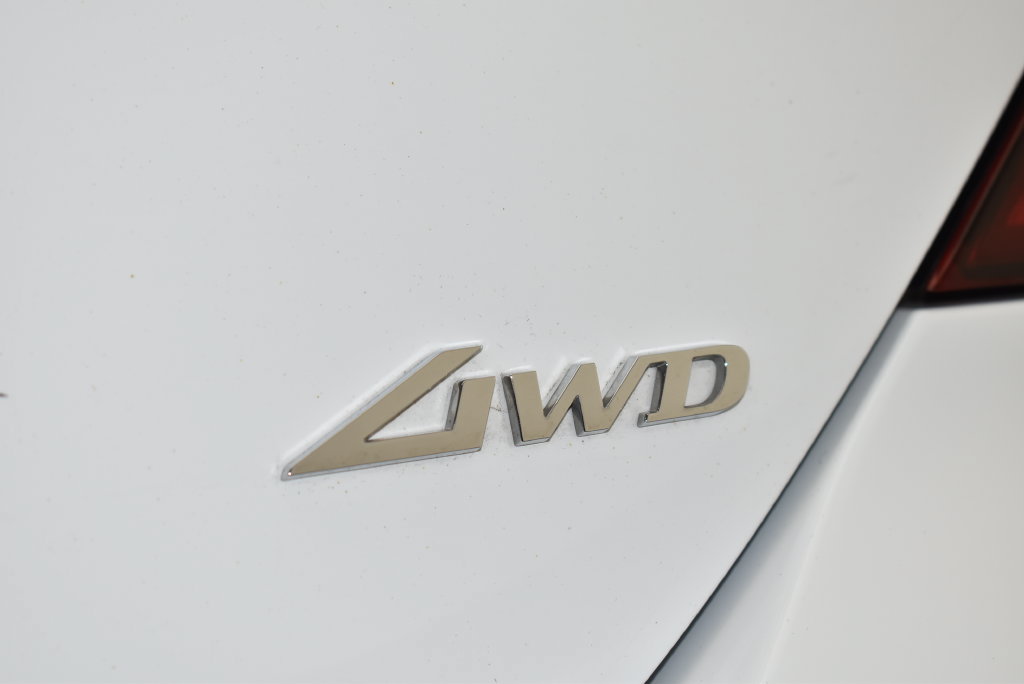 Used 2025 Genesis G70 2.5T AWD/4WD image 11