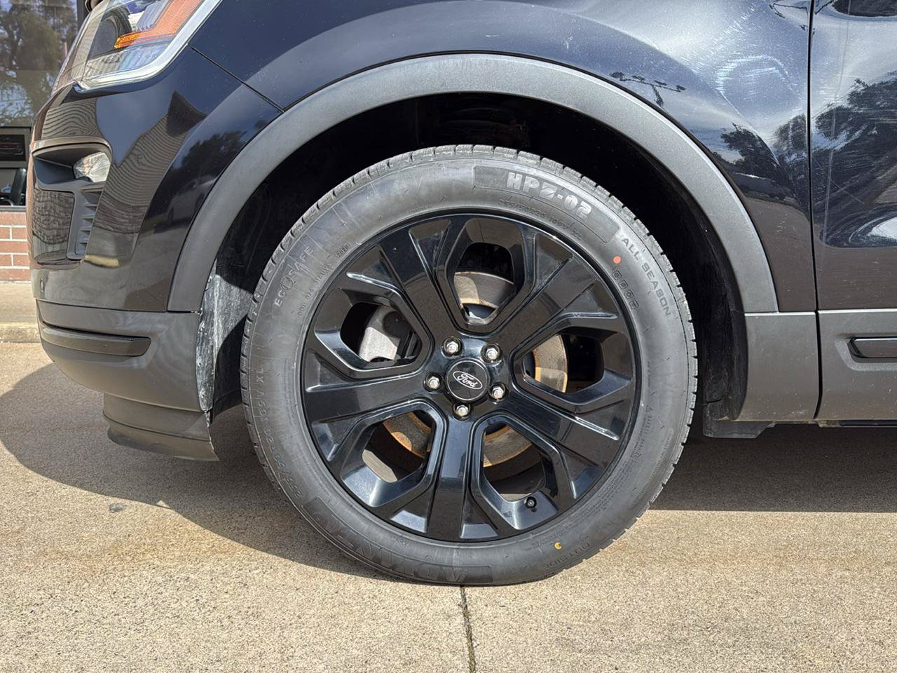 Used 2019 Ford Explorer Sport AWD/4WD image 29