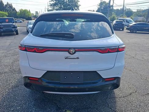 Used 2024 Alfa Romeo Tonale Ti AWD/4WD image 5
