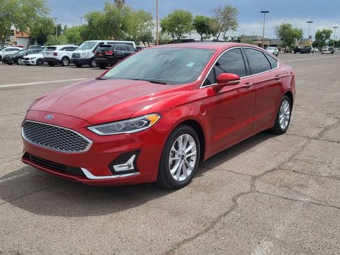 Used 2020 Ford Fusion Energi Titanium image 4