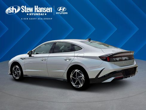 New 2026 Hyundai Sonata SEL image 5