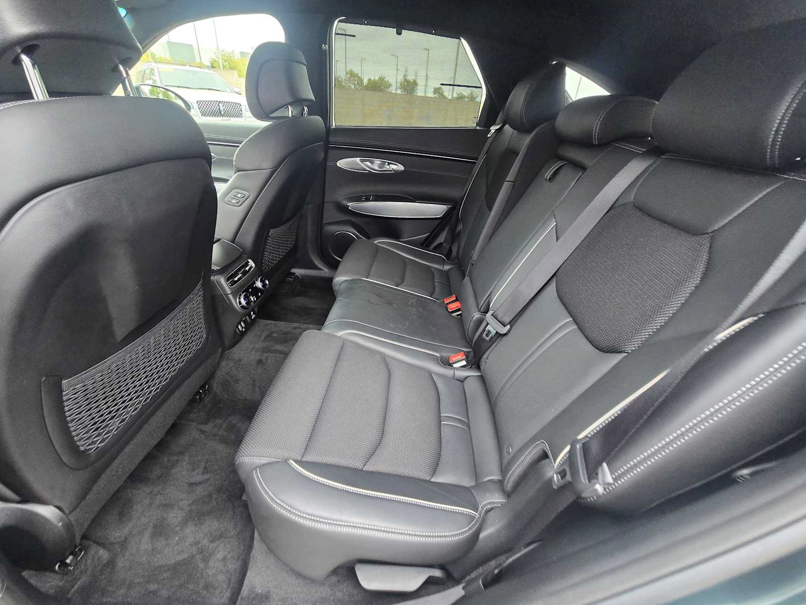 Used 2023 Genesis GV70 2.5T w/ Sport Prestige Package AWD/4WD image 17