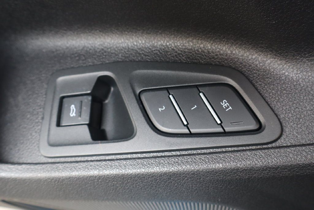 Used 2023 Audi Q3 2.0T Premium AWD/4WD image 15