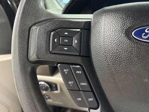 Used 2018 Ford F150 XLT AWD/4WD image 28