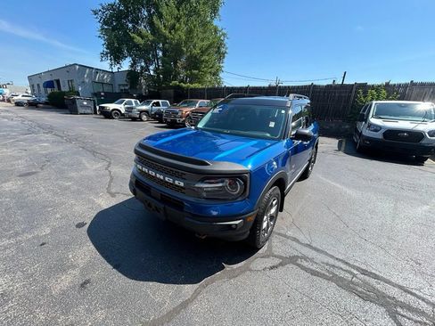 Used 2023 Ford Bronco Sport Badlands w/ Premium Package AWD/4WD image 3