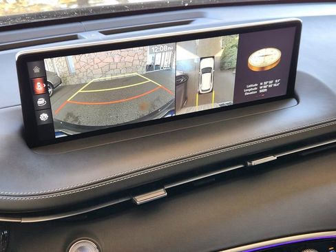 Used 2025 Genesis GV70 2.5T Sport Prestige w/ Sport Prestige Package image 16