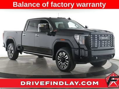 Used 2026 GMC Sierra 2500 Denali Ultimate w/ LPO, Black Badging Package