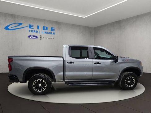 Used 2024 Chevrolet Silverado 1500 ZR2 AWD/4WD image 7