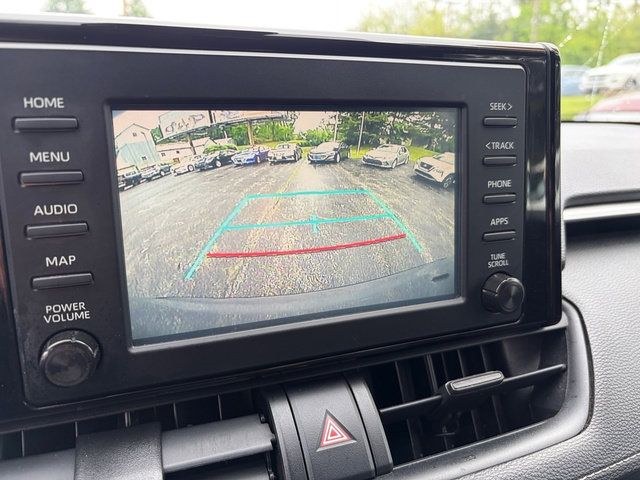 Used 2019 Toyota RAV4 XLE FWD image 30