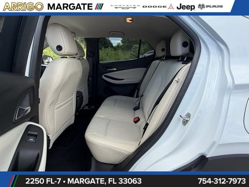 Used 2024 Buick Encore GX Preferred FWD image 11