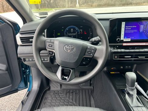 New 2026 Toyota Camry LE image 19