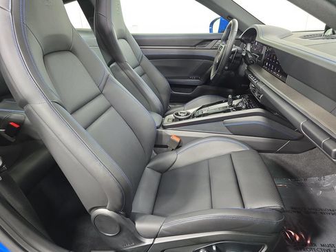 Used 2025 Porsche 911 Carrera S RWD image 27