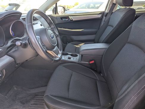 Used 2019 Subaru Outback 2.5i Premium w/ Popular Package #2 AWD/4WD image 24