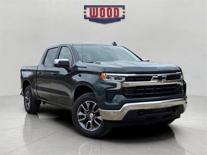 New 2026 Chevrolet Silverado 1500 LT w/ LPO, Dark Essentials Package