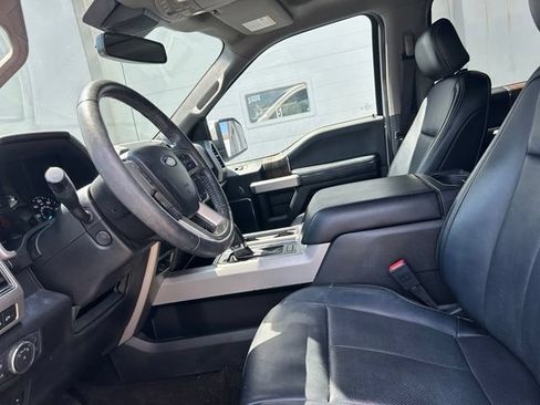 Used 2020 Ford F150 Lariat w/ Equipment Group 502A Luxury AWD/4WD image 8