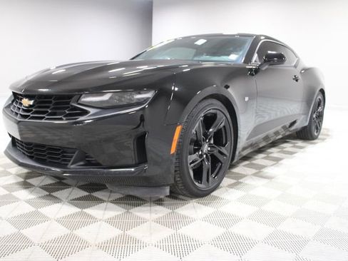 Used 2023 Chevrolet Camaro LT image 7