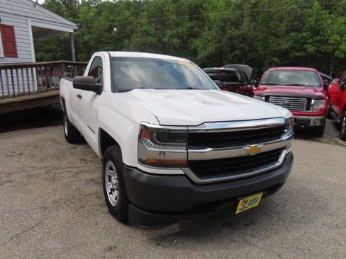 Used 2018 Chevrolet Silverado 1500 W/T RWD image 4