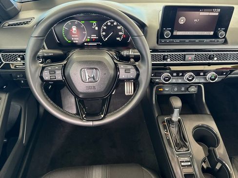 Certified 2025 Honda Civic Sport image 13