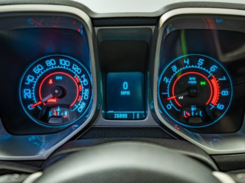 Used 2010 Chevrolet Camaro SS RWD image 25