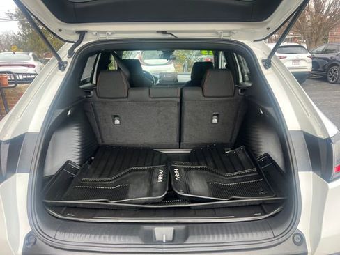 Used 2023 Honda HR-V Sport image 14