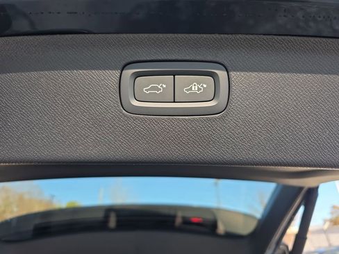 New 2026 Volvo XC90 B6 Ultra w/ Lounge Package image 23