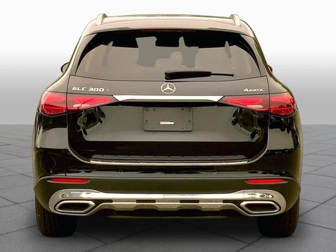 Used 2023 Mercedes-Benz GLC 300 4MATIC image 5