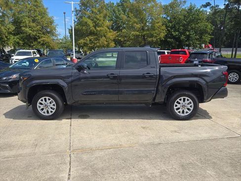 Certified 2026 Toyota Tacoma SR5 AWD/4WD image 2