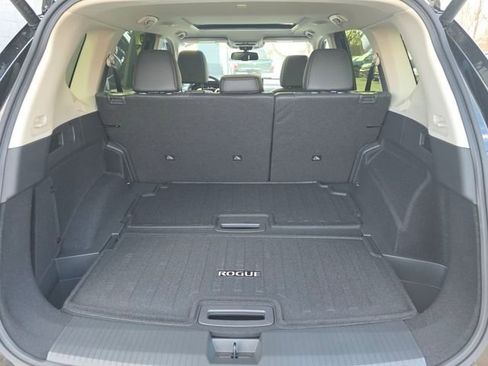 New 2026 Nissan Rogue Platinum w/ Tech Package image 15