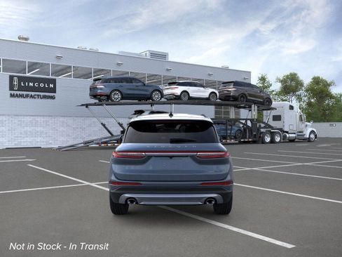 New 2026 Lincoln Corsair Premiere image 5