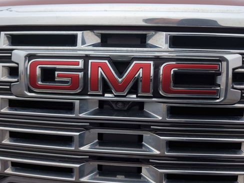 Used 2024 GMC Acadia Denali w/ Super Cruise Package image 31