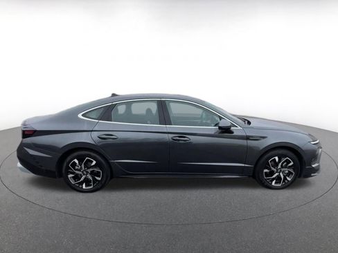 Used 2025 Hyundai Sonata SEL image 16